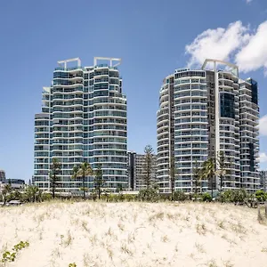 4* Курортный комплекс Reflections Tower Two